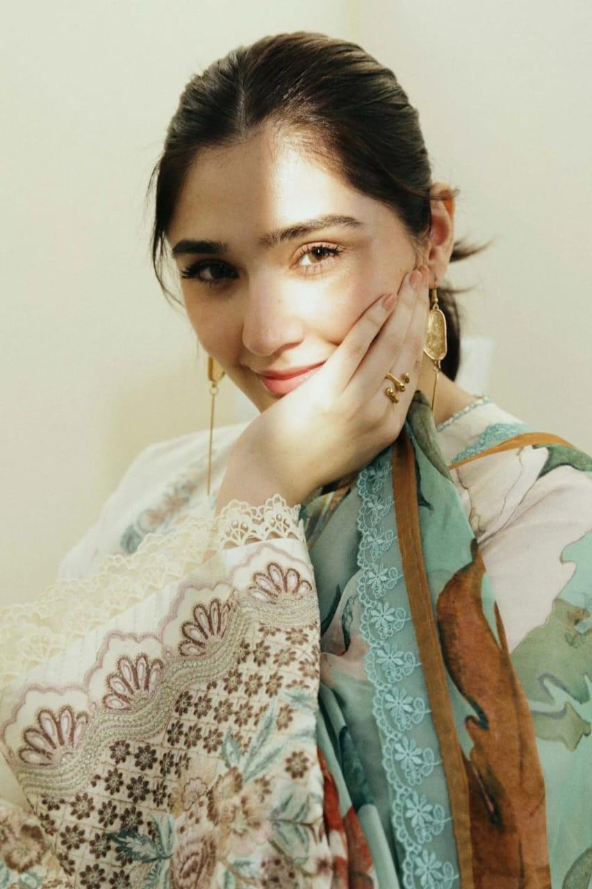 3 PCs woman's unstitched Embroidered suit